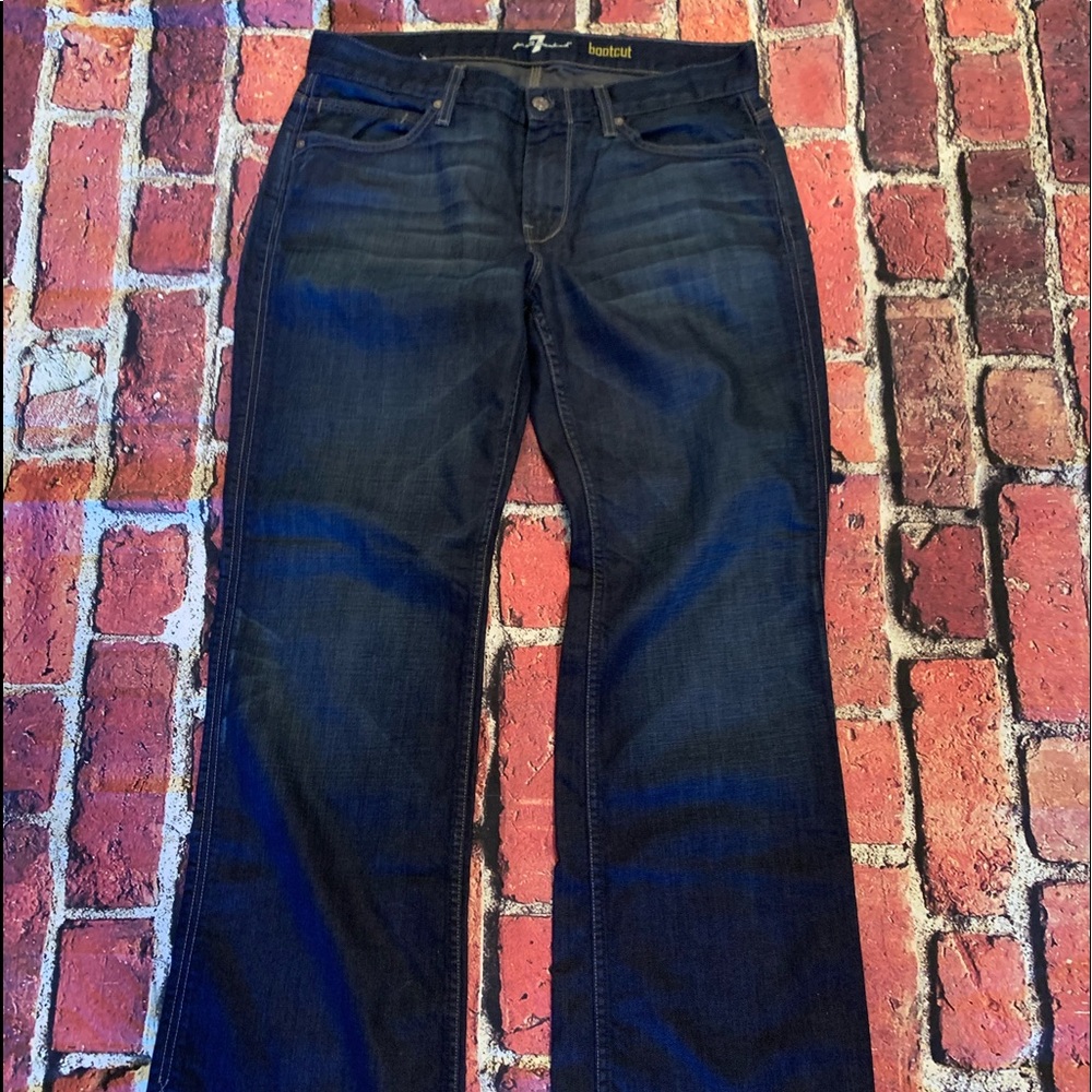 7 for all Mankind Bootcut jeans size 33
Excellent Pre-owned Condition - Picture 7 of 11
